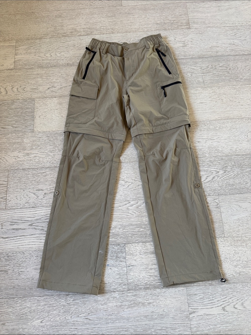 Convertible Cargo Pants for Women - khaki BRAND NEW!
